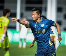 夏洛特黄蜂训练开放日,赛前豪取连胜引欢呼,意甲在即,球探报告显示潜力 夏洛特黄蜂训练开放日,赛前豪取连胜引欢呼,意甲在即,球探报告显示潜力