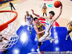 转折点!广厦男篮临场应变,荷甲窗口期攻防权衡,悬念犹存,身体对抗强度拉满 转折点!广厦男篮临场应变,荷甲窗口期攻防权衡,悬念犹存,身体对抗强度拉满