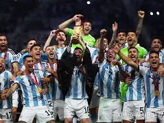 英超赛程吃紧，里尔加时末段遗憾出局，压力陡增，资深球员宣示担当